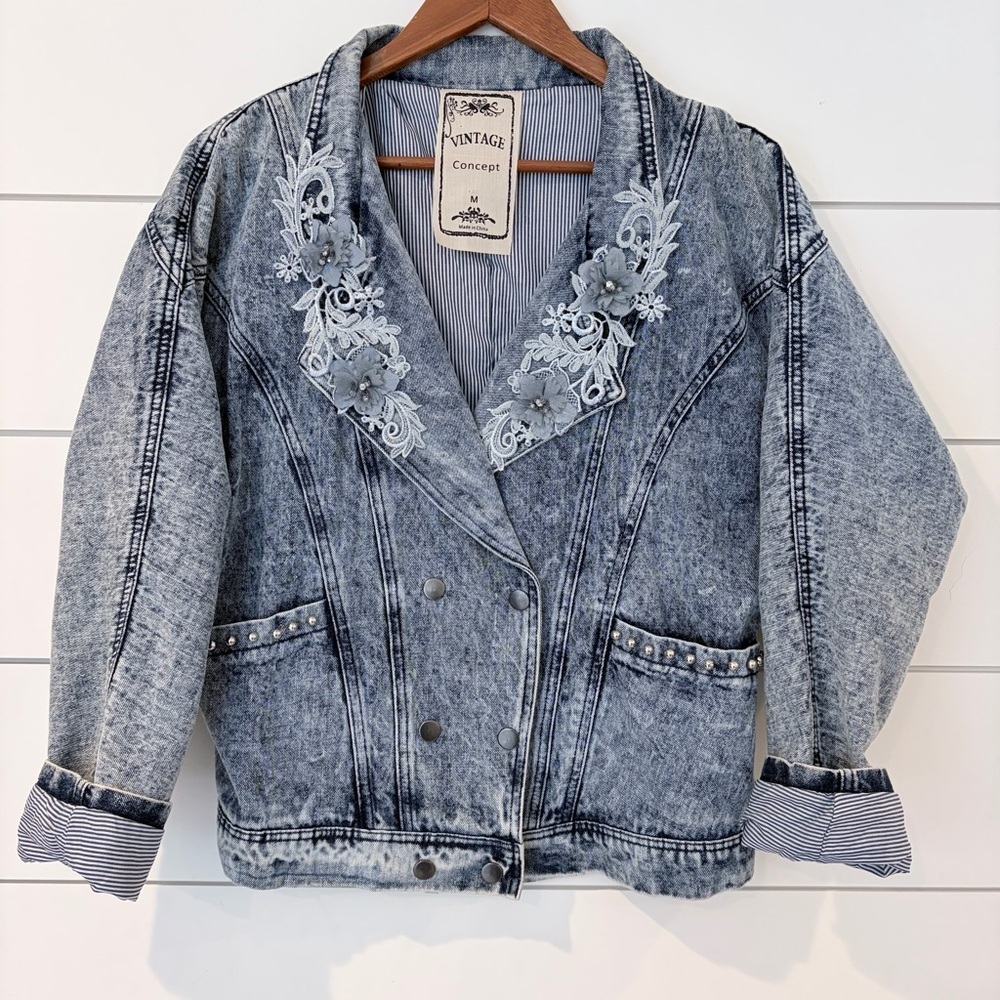 Vintage Embroidered Denim Jacket M 80s 90s Acid Wash Western Core